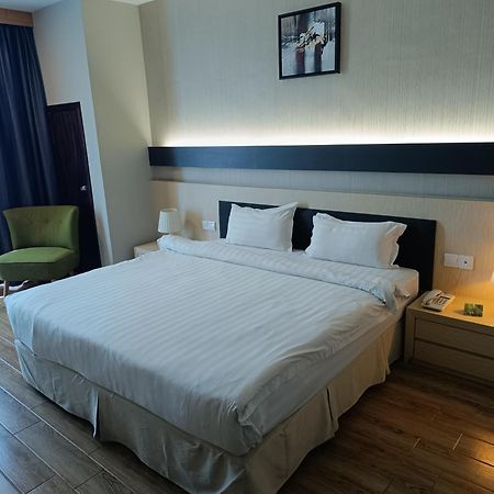 Lintas Platinum Hotel Kota Kinabalu Dış mekan fotoğraf